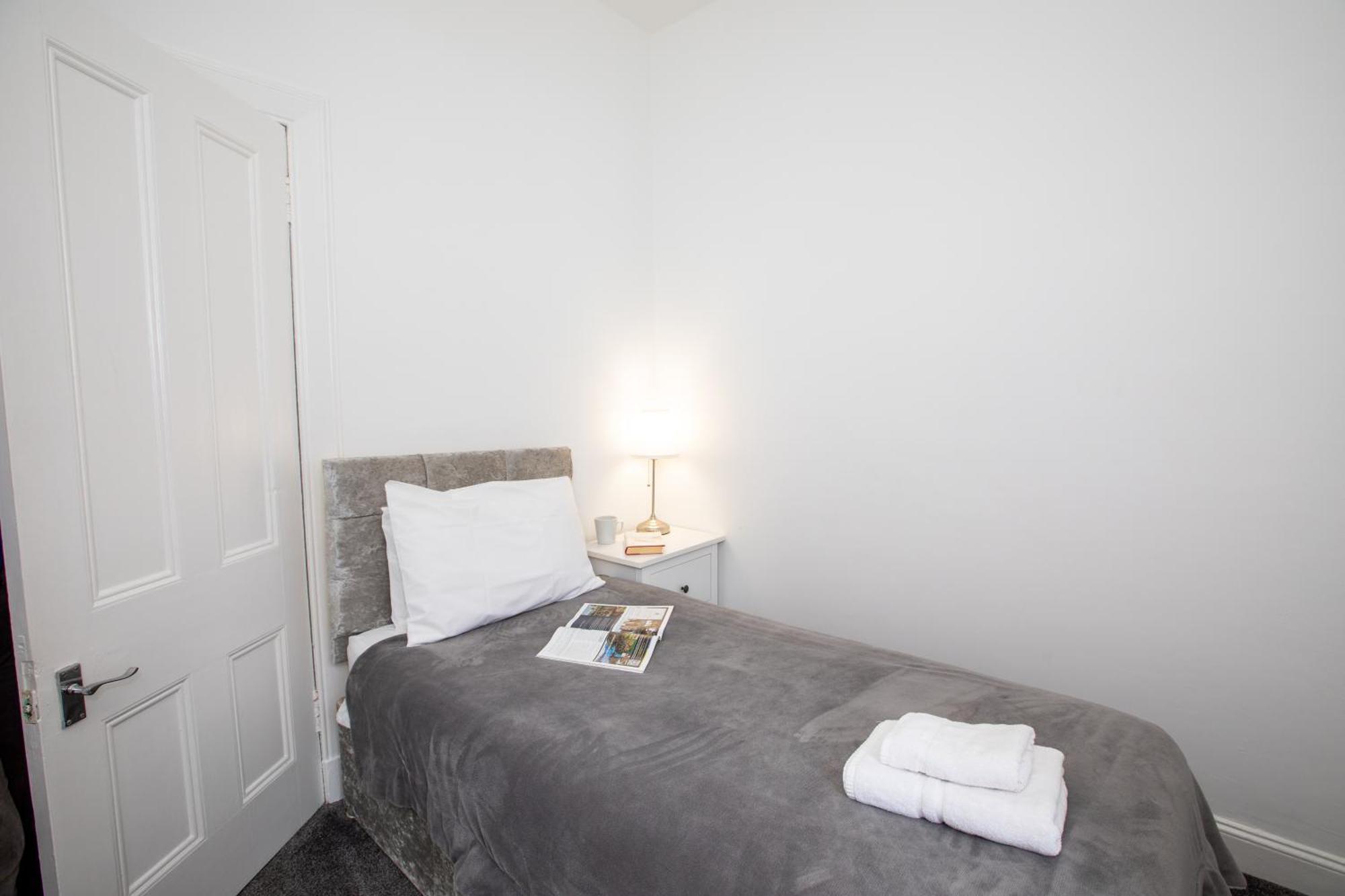Glebe Street Apartment Leven  Luaran gambar