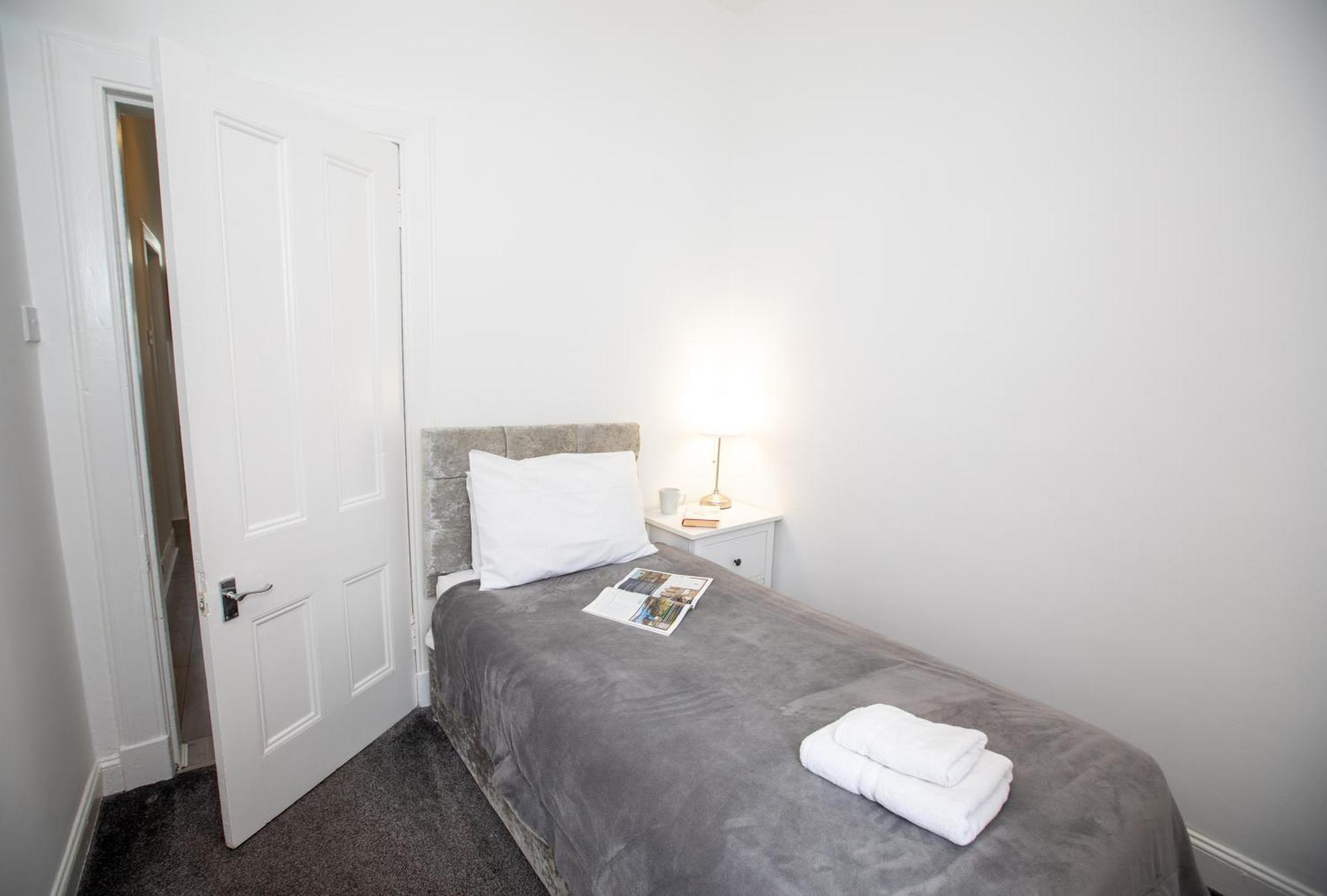 Glebe Street Apartment Leven  Luaran gambar